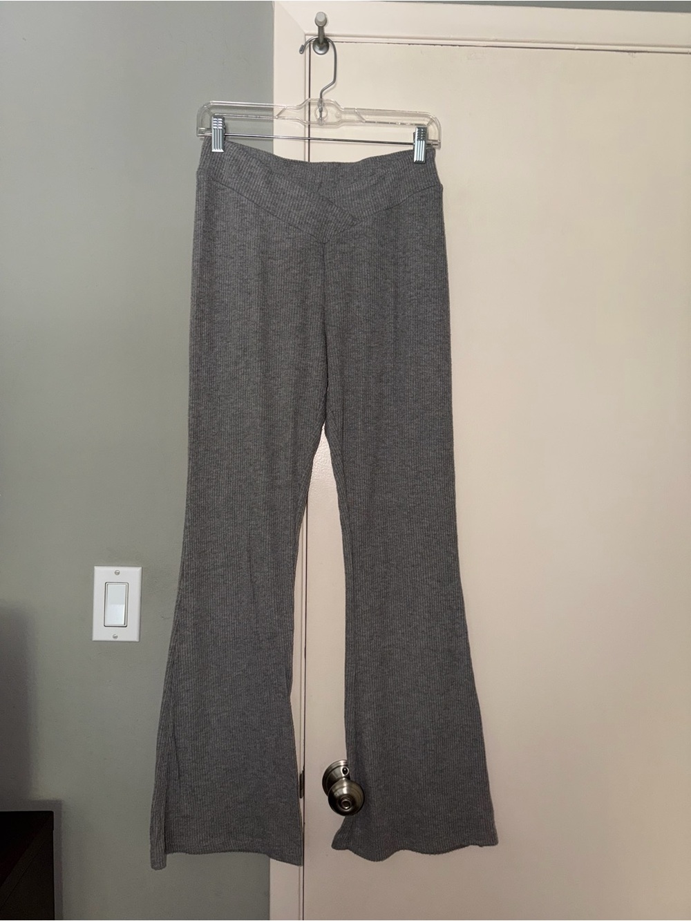 Colsie Ribbed Knit Pants, Heather Gray